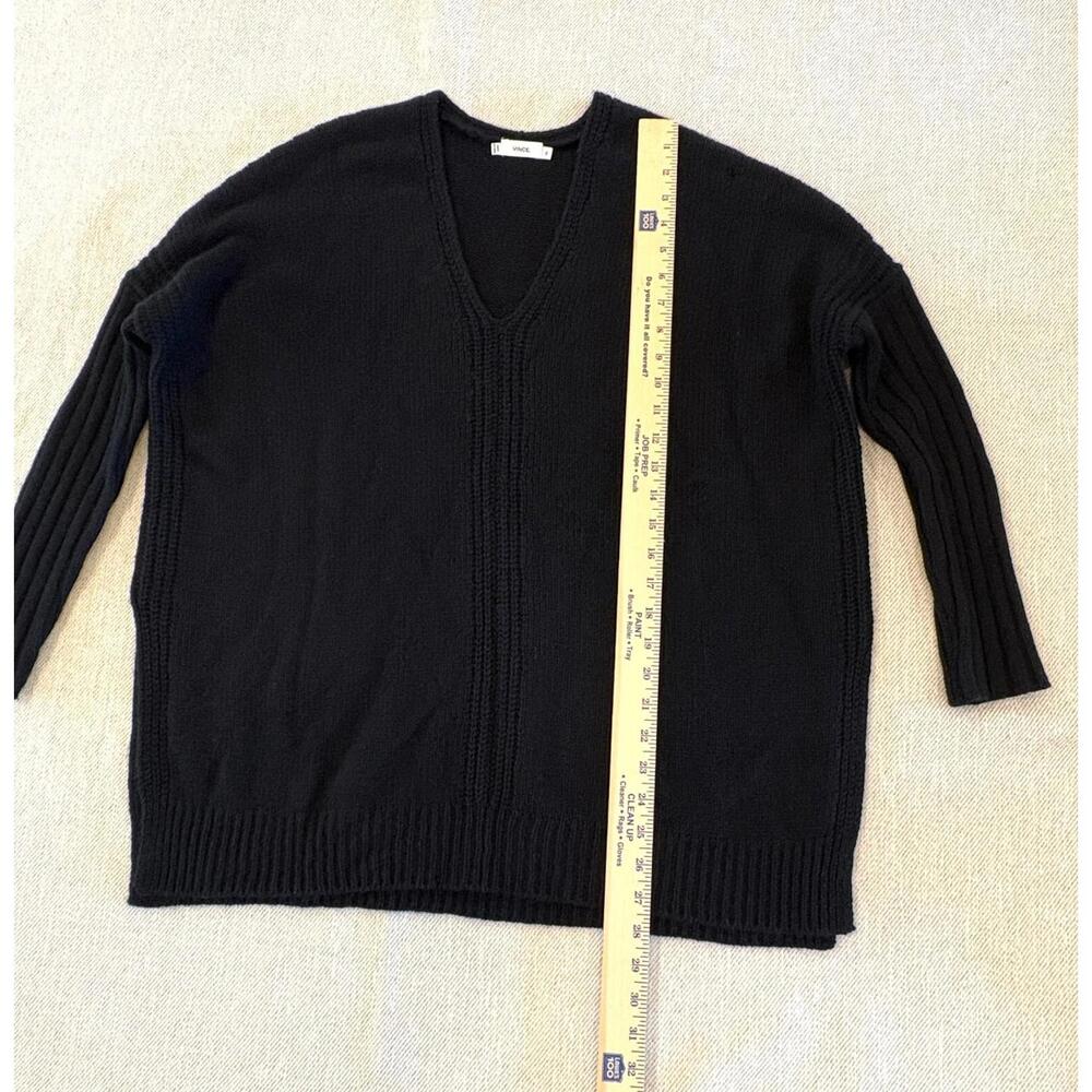 Vince wool yak oversized v-neck sweater size XS Black Soft Comfy - Picture 8 of 8